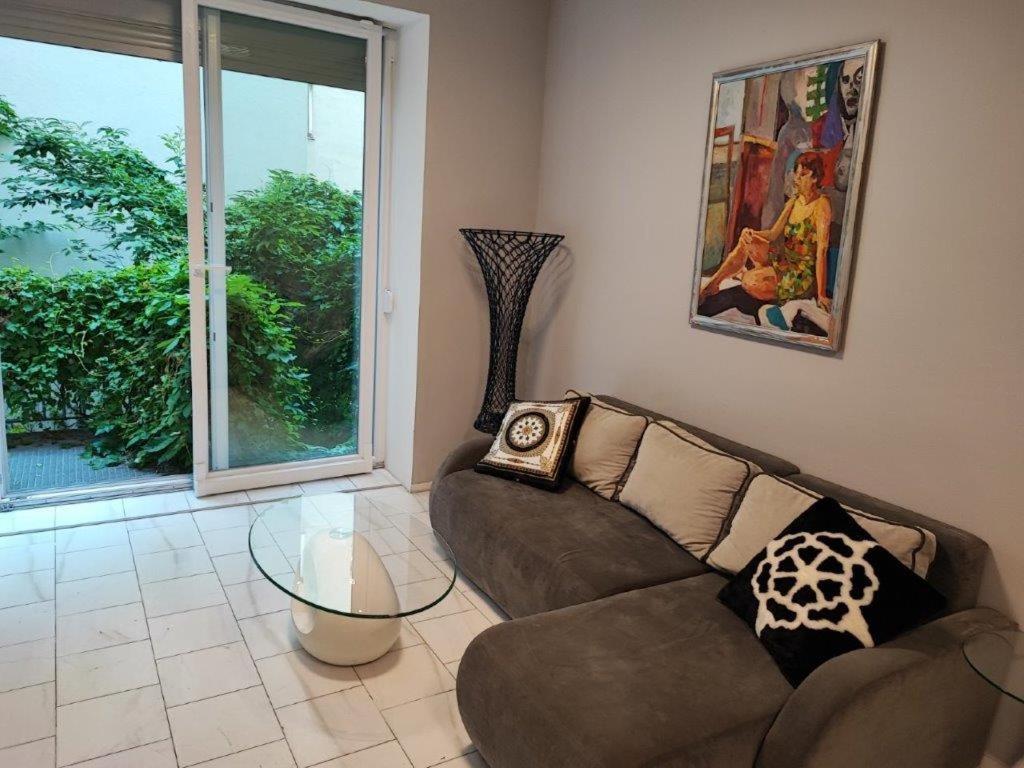 Apartamento With Unique 40m2 Garden & Self Check In