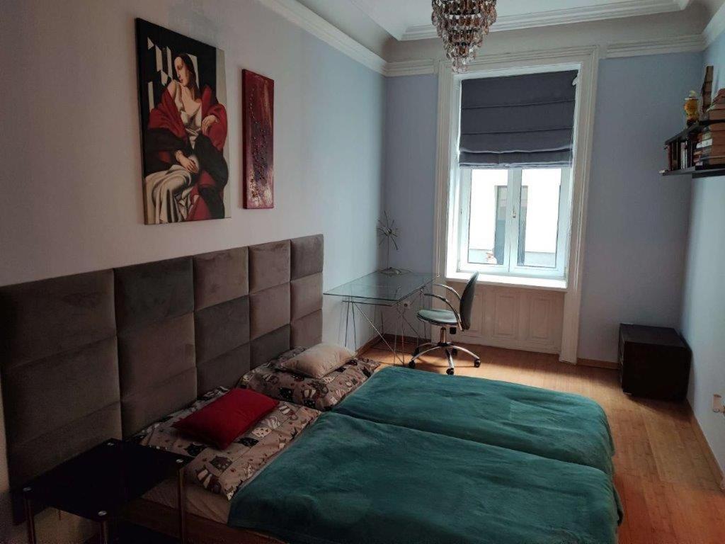 Apartamento With Unique 40m2 Garden & Self Check In